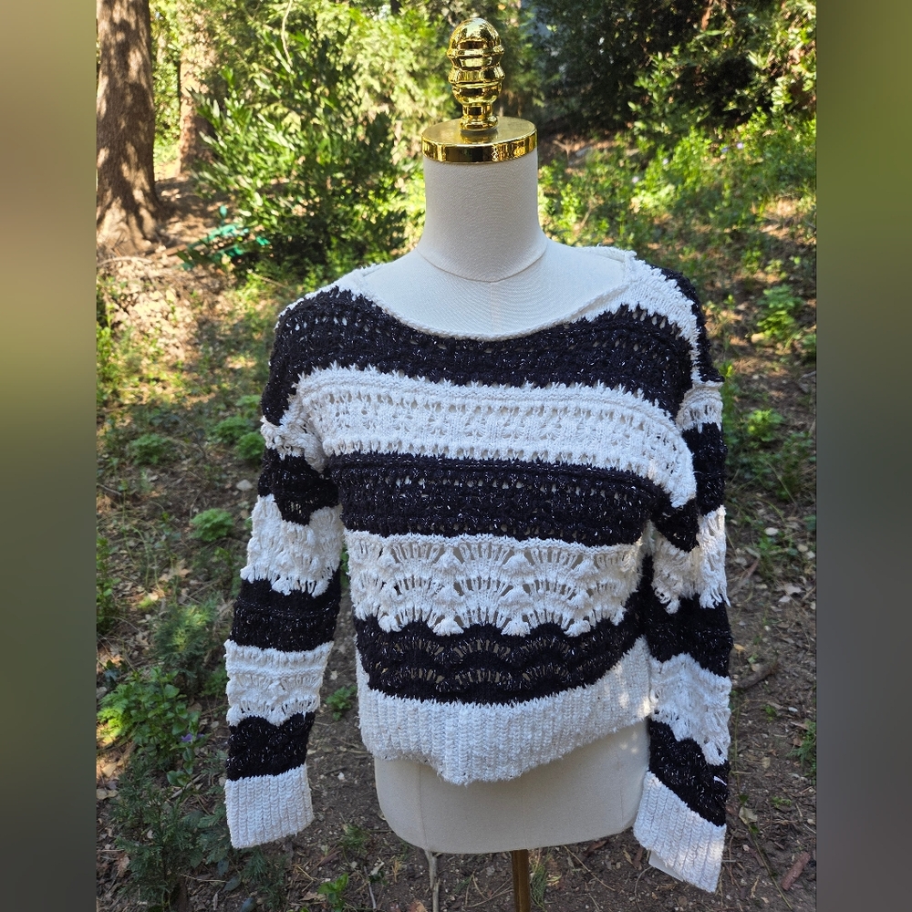 Pilcro Crochet Knit Black And White Striped Pull Over Sweater - Picture 1 of 6
